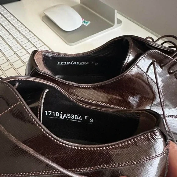 DOLCE & GABBANA Men\'s Brown Leather Dress Shoes Size 9-  Lace-Ups DOLCE & GABBANA Size 9 Brown Leather Cap Toe Lace-Up Shoes  main image 3
